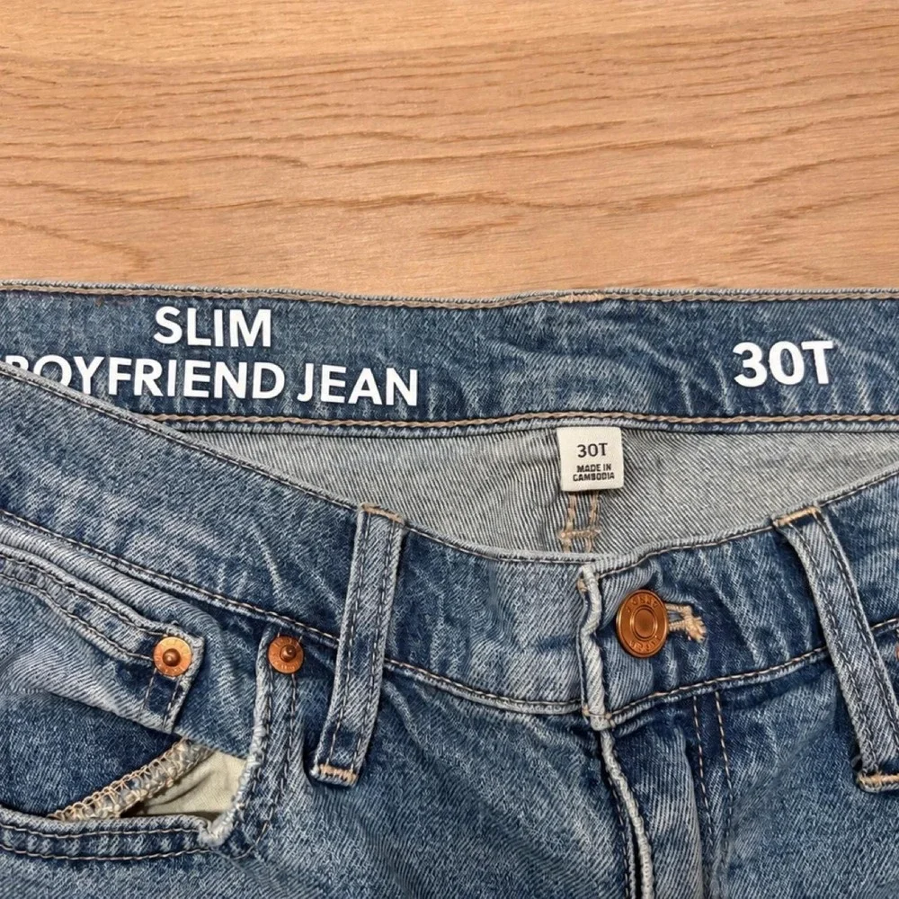 J.Crew Slim Boyfriend Jeans Distressed Medium Wash Relaxed Denim 30 Tall BB476